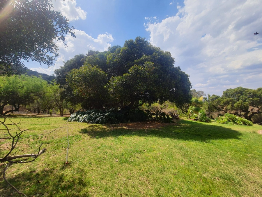 To Let 5 Bedroom Property for Rent in Hartbeespoort Rural North West